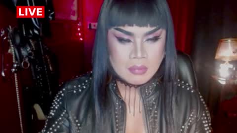 Snapshot of temptress_cocoxxx chatting on 10/26/25, 06:25 Mistress Coco online show from 10/26/25, 06:25