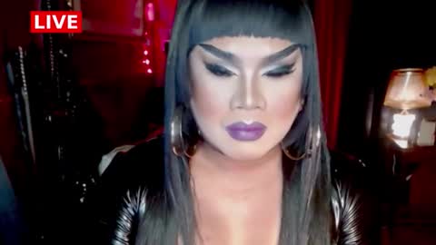 Snapshot of temptress_cocoxxx chatting on 11/18/25, 06:45 Mistress Coco online show from 11/18/25, 06:45