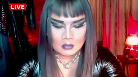 Snapshot of temptress_cocoxxx chatting on 04/25/26, 05:10 Mistress Coco online show from 04/25/26, 05:10