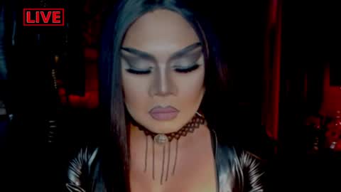 Snapshot of temptress_cocoxxx chatting on 06/08/26, 01:50 Mistress Coco online show from 06/08/26, 01:50