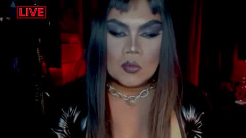 Snapshot of temptress_cocoxxx chatting on 06/11/26, 08:01 Mistress Coco online show from 06/11/26, 08:01