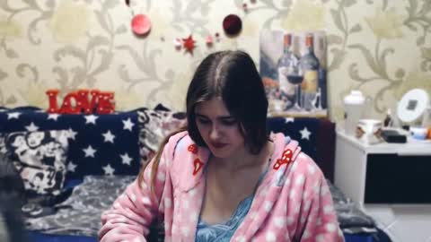 Snapshot of tender__ada chatting on 02/19/25, 03:27 Ada online show from 02/19/25, 03:27