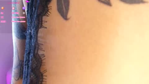 tender_dust online show from 11/01/25, 02:24