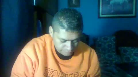 Snapshot of tender_eldelatienda chatting on 12/22/24, 02:28 Fabio Canavaro online show from 12/22/24, 02:28