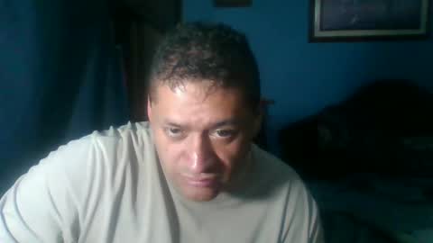 Snapshot of tender_eldelatienda chatting on 12/29/24, 04:05 Fabio Canavaro online show from 12/29/24, 04:05