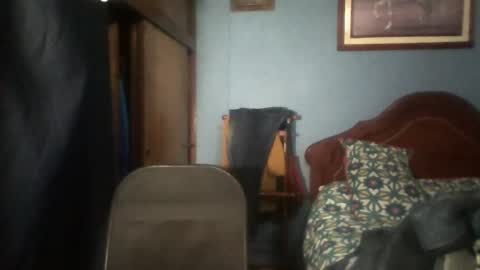 Snapshot of tender_eldelatienda chatting on 12/31/24, 04:27 Fabio Canavaro online show from 12/31/24, 04:27