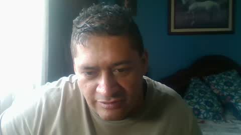 Snapshot of tender_eldelatienda chatting on 01/08/25, 04:33 Fabio Canavaro online show from 01/08/25, 04:33
