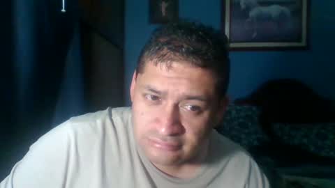 Snapshot of tender_eldelatienda chatting on 01/09/25, 03:15 Fabio Canavaro online show from 01/09/25, 03:15