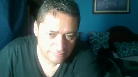Snapshot of tender_eldelatienda chatting on 01/17/25, 01:04 Fabio Canavaro online show from 01/17/25, 01:04