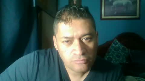 Snapshot of tender_eldelatienda chatting on 02/04/25, 06:04 Fabio Canavaro online show from 02/04/25, 06:04