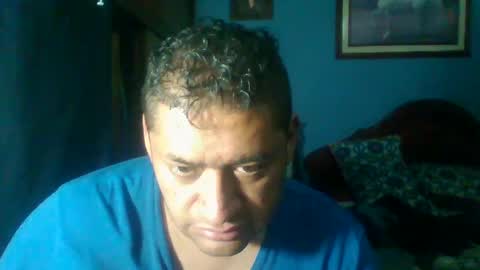 Snapshot of tender_eldelatienda chatting on 02/12/25, 02:14 Fabio Canavaro online show from 02/12/25, 02:14