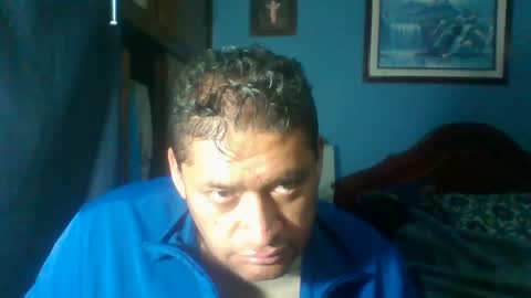 Snapshot of tender_eldelatienda chatting on 03/04/25, 02:06 Fabio Canavaro online show from 03/04/25, 02:06