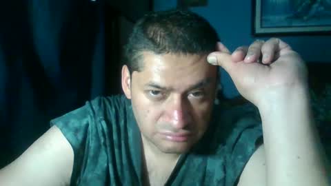 Snapshot of tender_eldelatienda chatting on 09/09/25, 02:11 Fabio Canavaro online show from 09/09/25, 02:11