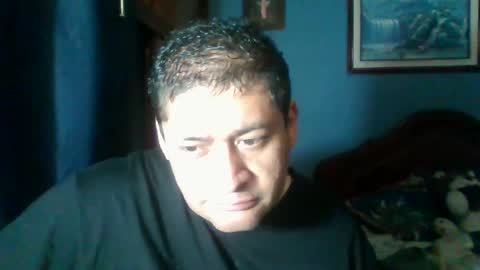 Snapshot of tender_eldelatienda chatting on 10/12/25, 04:22 Fabio Canavaro online show from 10/12/25, 04:22