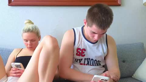 Amanda and Kenny online show from 04/15/26, 03:57