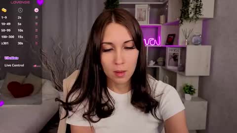 Snapshot of tendermist chatting on 11/17/25, 07:30 Nelly online show from 11/17/25, 07:30