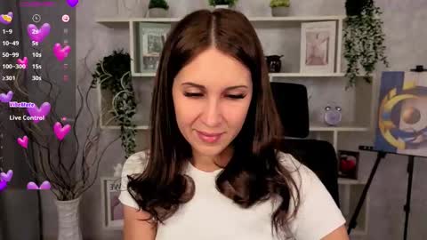 Snapshot of tendermist chatting on 11/27/25, 04:03 Nelly online show from 11/27/25, 04:03