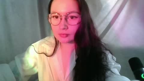 Snapshot of tendre_amelia chatting on 04/09/26, 06:19 tendre_amelia online show from 04/09/26, 06:19
