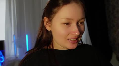 Snapshot of tendre_amelia chatting on 06/05/26, 11:05 tendre_amelia online show from 06/05/26, 11:05