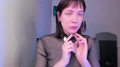 Kira online show from 04/20/26, 09:05