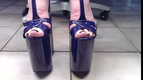 teninchheels online show from 01/31/25, 09:16