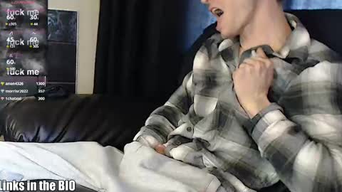 Snapshot of teninchty chatting on 03/03/25, 07:17 Ty online show from 03/03/25, 07:17