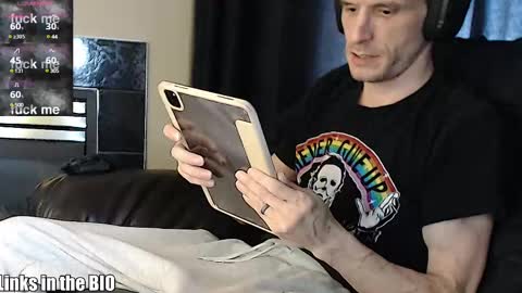 Snapshot of teninchty chatting on 03/06/25, 06:37 Ty online show from 03/06/25, 06:37