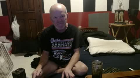 Snapshot of terdy2366 chatting on 12/05/24, 08:11 terdy2366 online show from 12/05/24, 08:11