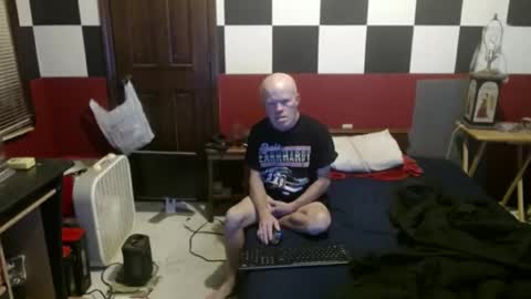 Snapshot of terdy2366 chatting on 12/22/24, 01:12 terdy2366 online show from 12/22/24, 01:12