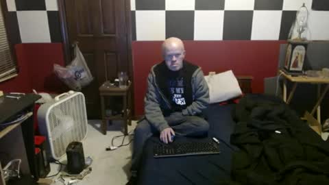 Snapshot of terdy2366 chatting on 01/10/25, 02:25 terdy2366 online show from 01/10/25, 02:25