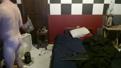 Snapshot of terdy2366 chatting on 01/10/25, 05:26 terdy2366 online show from 01/10/25, 05:26