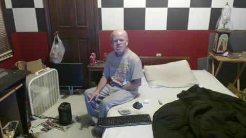 Snapshot of terdy2366 chatting on 01/27/25, 08:29 terdy2366 online show from 01/27/25, 08:29