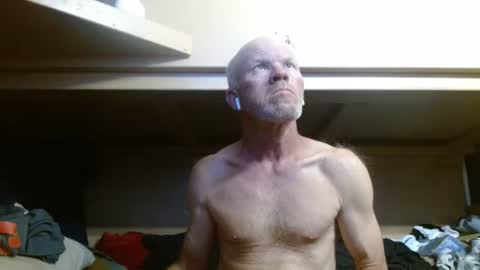 Snapshot of terdy2366 chatting on 09/10/25, 04:12 terdy2366 online show from 09/10/25, 04:12