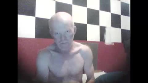 Snapshot of terdy2366 chatting on 11/15/25, 04:54 terdy2366 online show from 11/15/25, 04:54