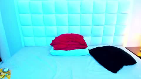 Snapshot of teresasroom_ chatting on 02/10/25, 06:35 Teresa online show from 02/10/25, 06:35