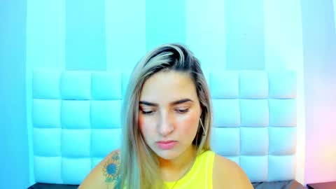 Snapshot of teresasroom_ chatting on 09/21/25, 07:59 Teresa online show from 09/21/25, 07:59