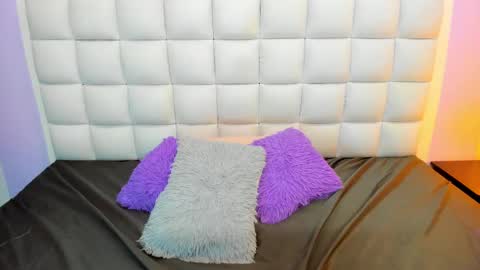 Snapshot of teresasroom_ chatting on 09/29/25, 02:44 Teresa online show from 09/29/25, 02:44