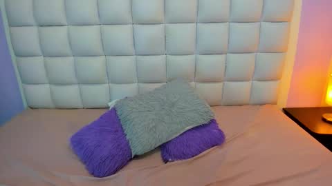 Snapshot of teresasroom_ chatting on 12/01/25, 01:49 Teresa online show from 12/01/25, 01:49