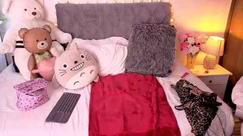 Emily online show from 02/20/26, 04:51