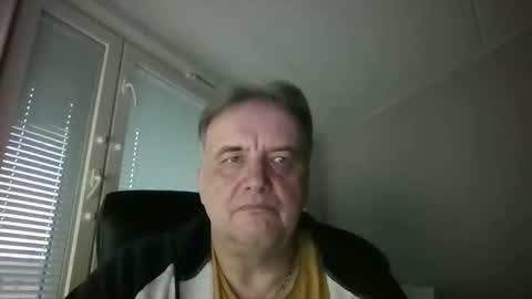 Snapshot of tero007 chatting on 11/28/25, 08:06 tero007 online show from 11/28/25, 08:06