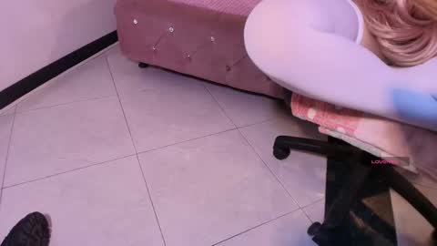 Terra Elowen online show from 11/09/25, 11:41