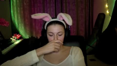 Anny Simpson online show from 03/24/26, 07:30