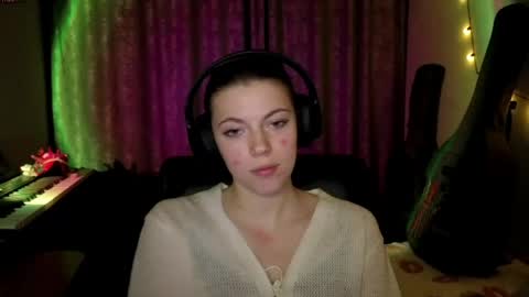 Anny Simpson online show from 04/13/26, 09:31