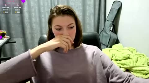 Anny Simpson online show from 06/14/26, 10:23