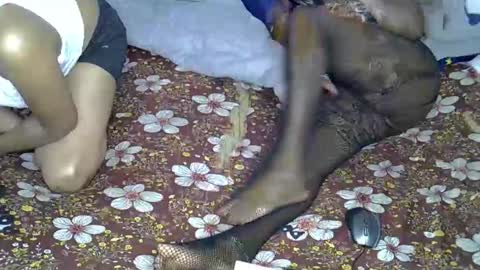 Snapshot of terriam chatting on 09/10/25, 05:29 terriam online show from 09/10/25, 05:29