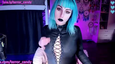 CRY BABY online show from 04/26/26, 11:13