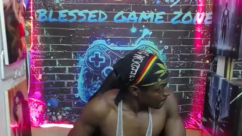 terry_zyzz online show from 04/23/26, 10:47