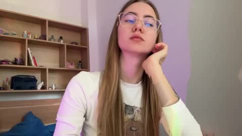tessa_calmness online show from 04/10/26, 05:45