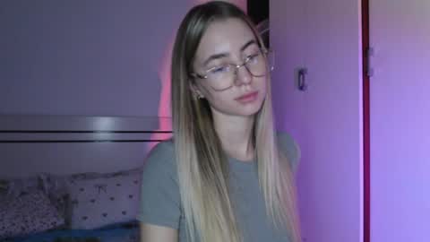 Snapshot of tessa_calmness chatting on 08/02/26, 02:48 tessa_calmness online show from 08/02/26, 02:48