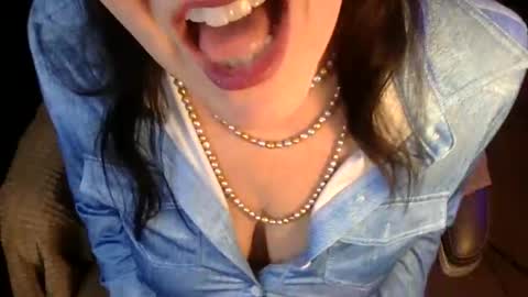 Snapshot of tessa_foxxx chatting on 02/01/26, 08:18 tessa_foxxx online show from 02/01/26, 08:18
